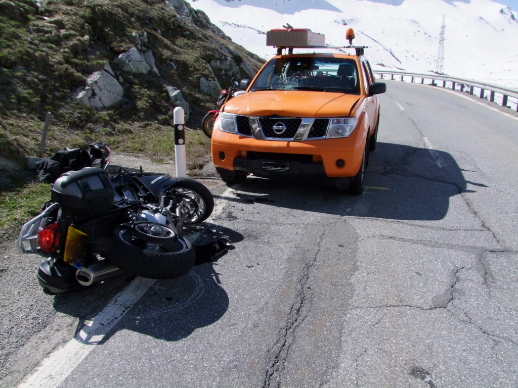 2013-06-05 VU Julier_300dpi Polizeifoto Unfall Bivio: Kapo Graubünden