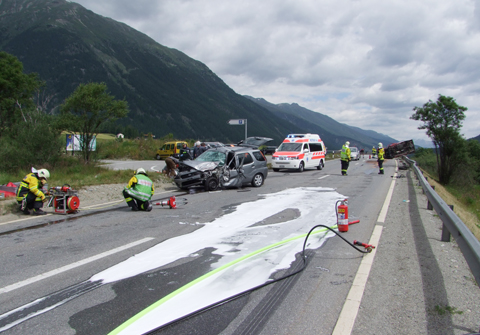 Samedan: Frontalkollision fordert vier Verletzte