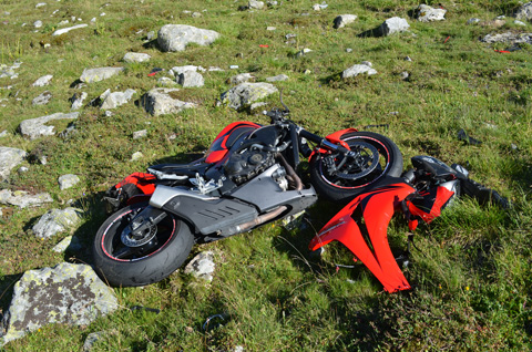 Susch: Motorrad kollidiert am Flüelapaß mit Personenwagen