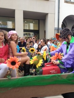 Schlagerparade 2013 in Chur: Zahlreiche historische Fahrzeuge waren zu sehen