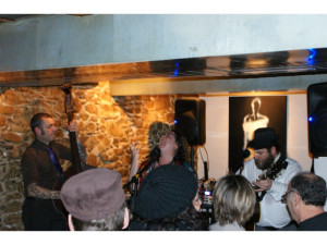 Die "Jersey Julie Band" in der BarBar