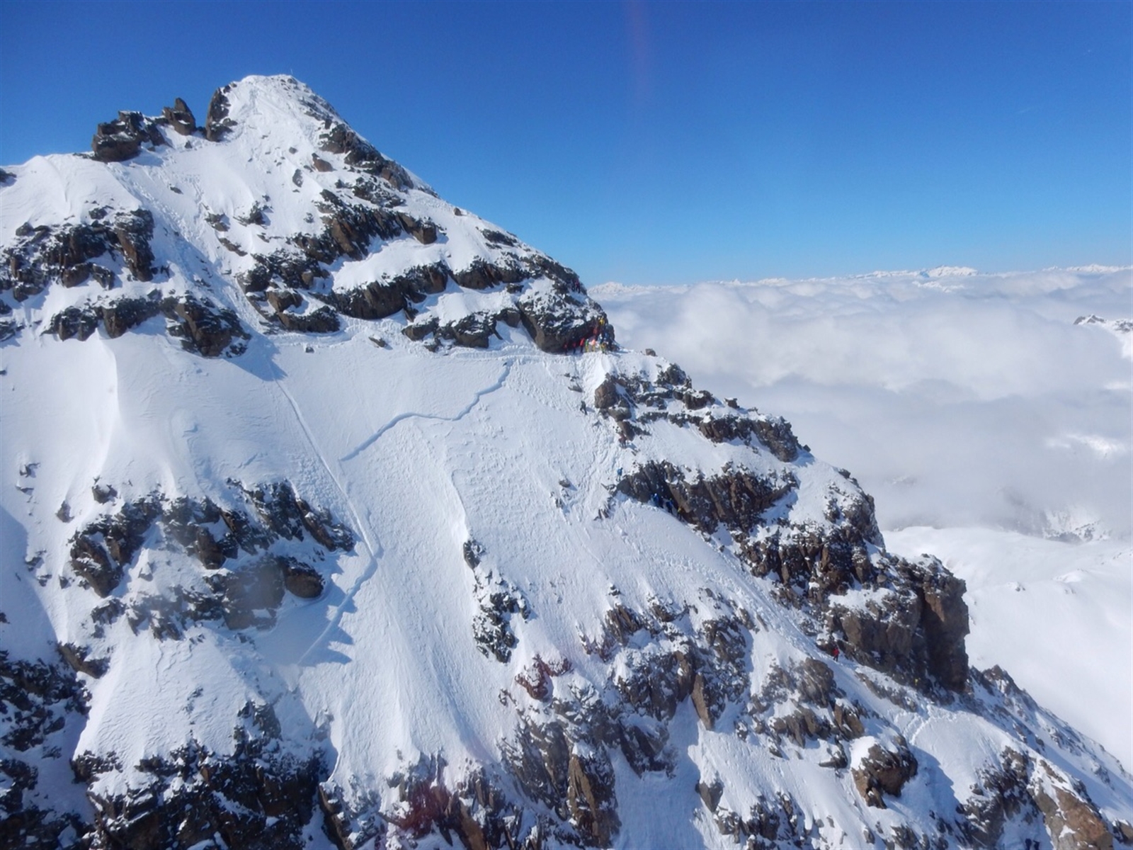 Bergün: Alpinistin von Lawine erfasst und beim Absturz schwer verletzt