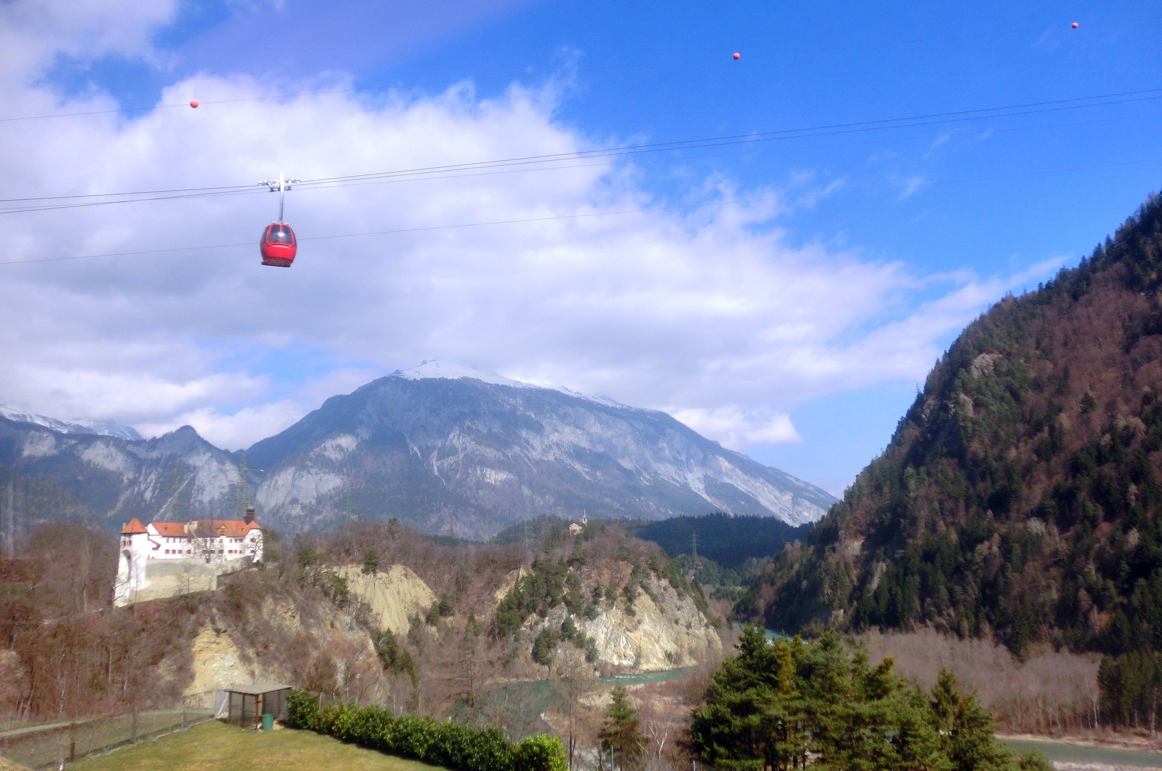 Massive Entlastung für Seilbahnen? +++ 40 statt 25 Jahre Konzessionsdauer möglich +++ Konsultationen bis Januar 2017