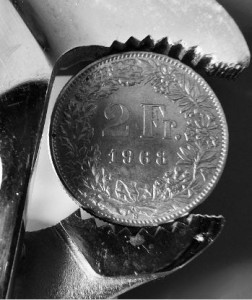 Olympia 2026 wäre auch eine Umverteilung von Arm nach Reich. Ohnedies reiche und finanziell gut-aufgestellte Gemeinden würden profitieren. Insofern verständlich, daß sie mit Geld in den Abstimmungskampf eingreifen. 