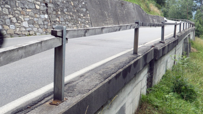 Straßenkorrektion Schanfiggerstraße und Ausbau Haltestelle „Maladers Sax“