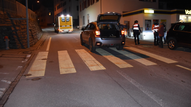 Trin: Frau (76) auf Fußgängerstreifen von Autolenker (81) frontal erfaßt +++ Rega im Einsatz