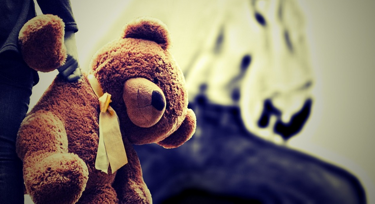 Sexueller Mißbrauch:  Mehr Schutz für Kinder und Jugendliche während der Schulzeit