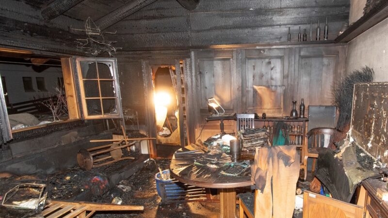 Brand in Fideris: Ein Toter bei Wohnungsbrand