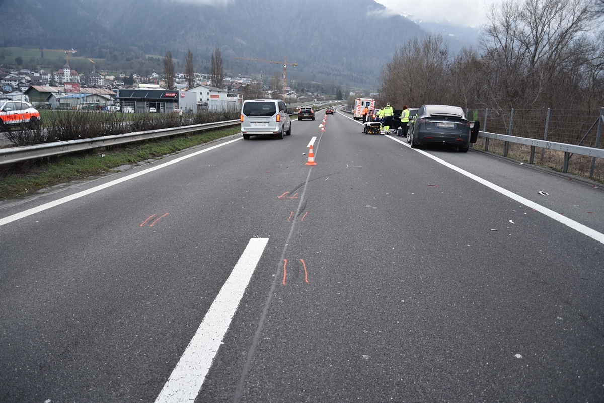 Zizers: Kollision mehrerer Fahrzeuge – Wer hat die Unfälle beobachtet? – Zeugenaufruf