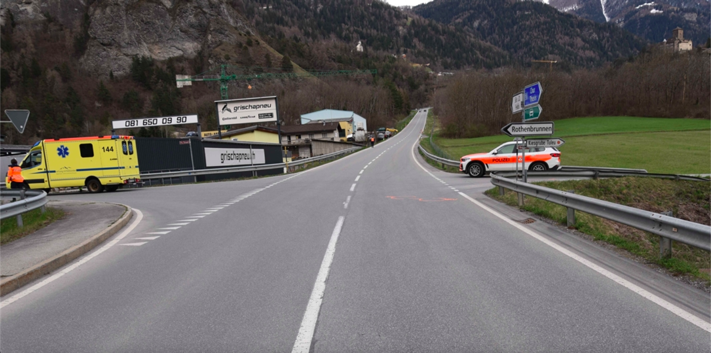 Velo in Rothenbrunnen von Auto erfaßt