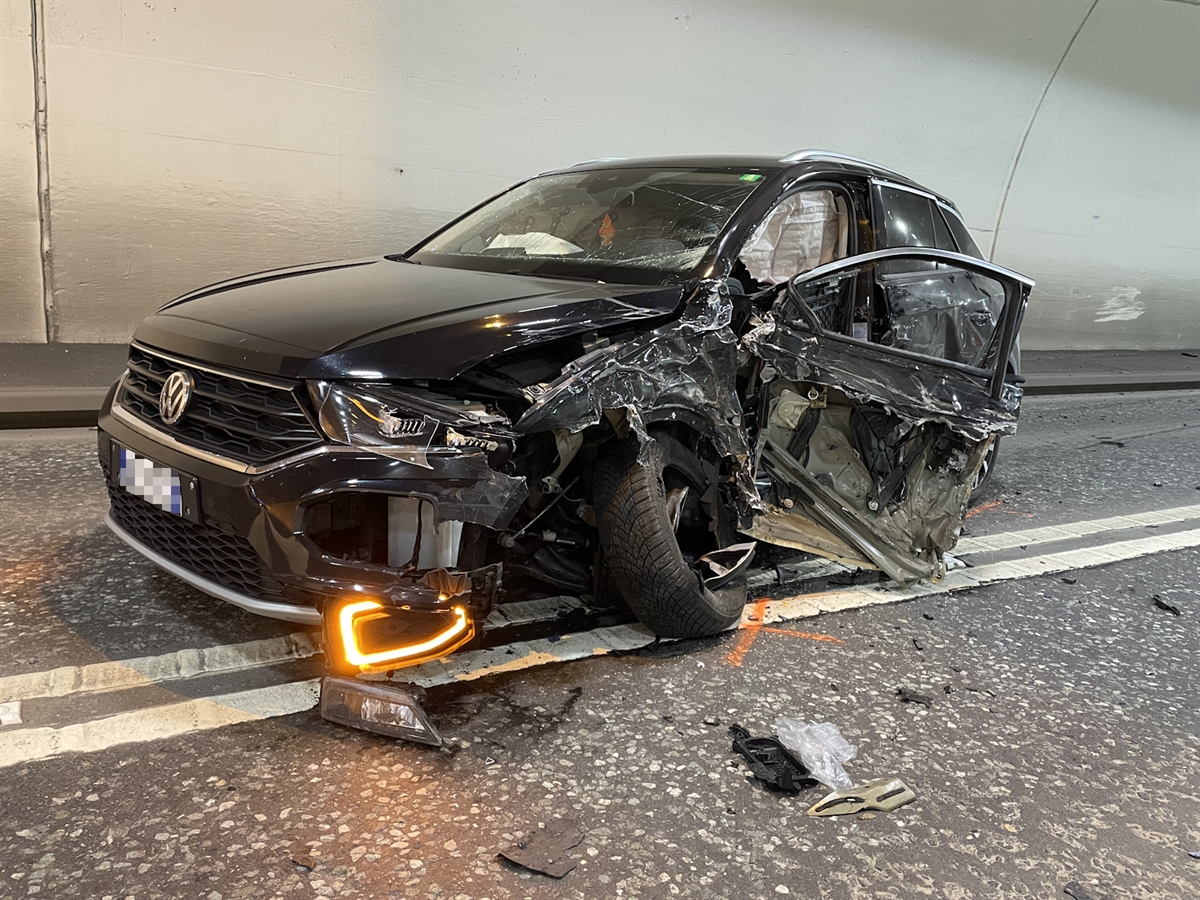 Oberengadin: Lastwagen kollidiert in Silvaplana mit Auto