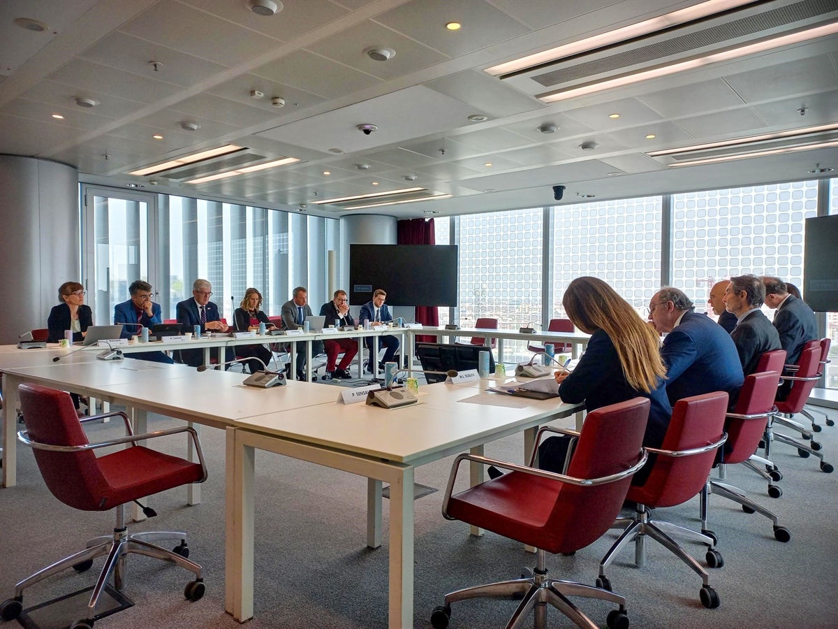 Bündner Regierung zu Besuch in der Region Lombardei: Olympische Winterspiele 2026 in der Diskussion