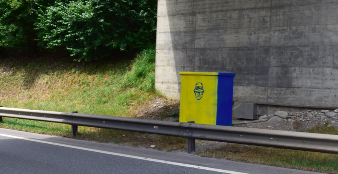 Landquart bis Schiers: Sachbeschädigungen entlang der N28 / Zeugenaufruf