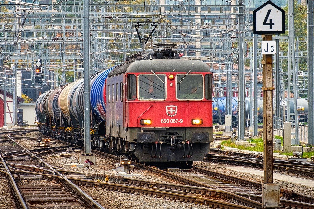 Lötschberg-Simplon-Achse mit 23% Plus beim Güterverkehr auf der Schiene, schweizweit sonst Rückläufigkeit