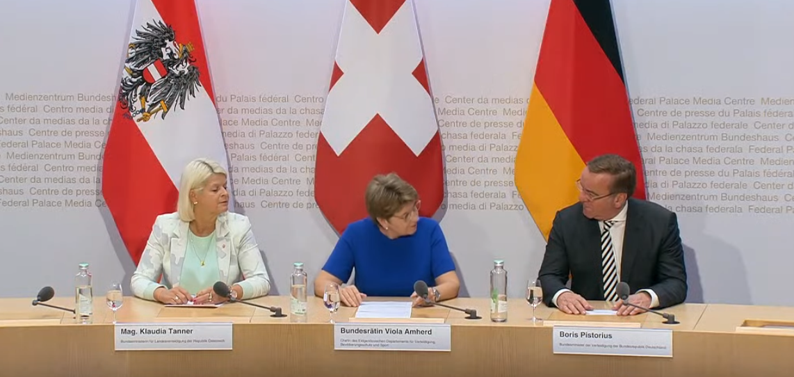 Viola Amherd wirbt für die EU «Die EU ist ein zentraler Faktor für Frieden und Stabilität auf unserem Kontinent. Und die wichtigste Partnerin der Schweiz»