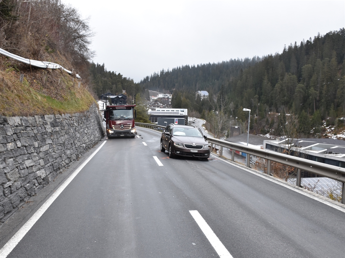 Unfall in Laax: Mehrere Lenker in Kollision verwickelt