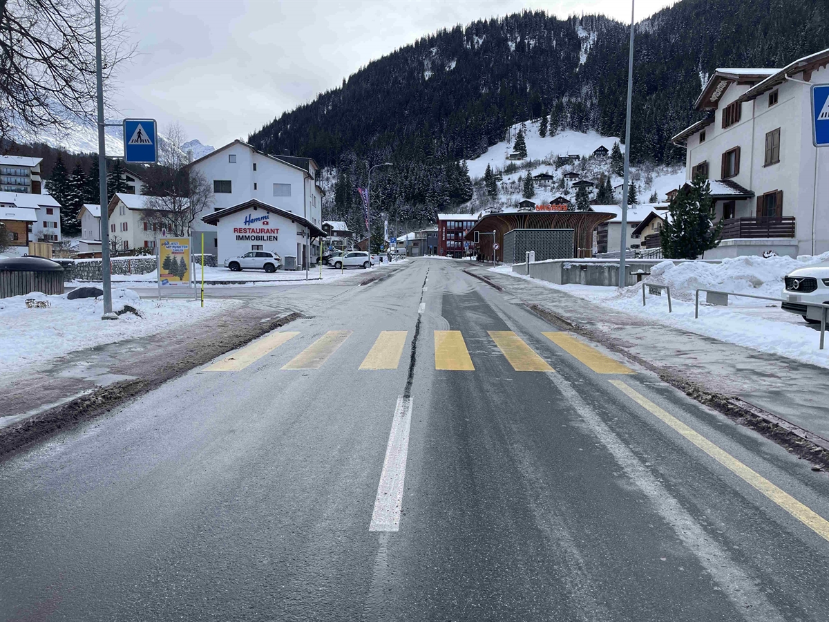 Churwalden: Verkehrsunfall mit Fußgängerin (7)