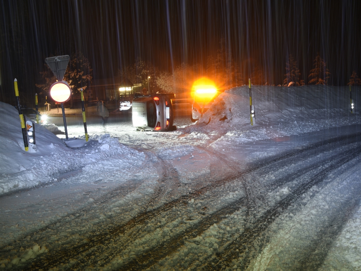Pian San Giacomo: Mit Sommerreifen auf dem Schnee unterwegs