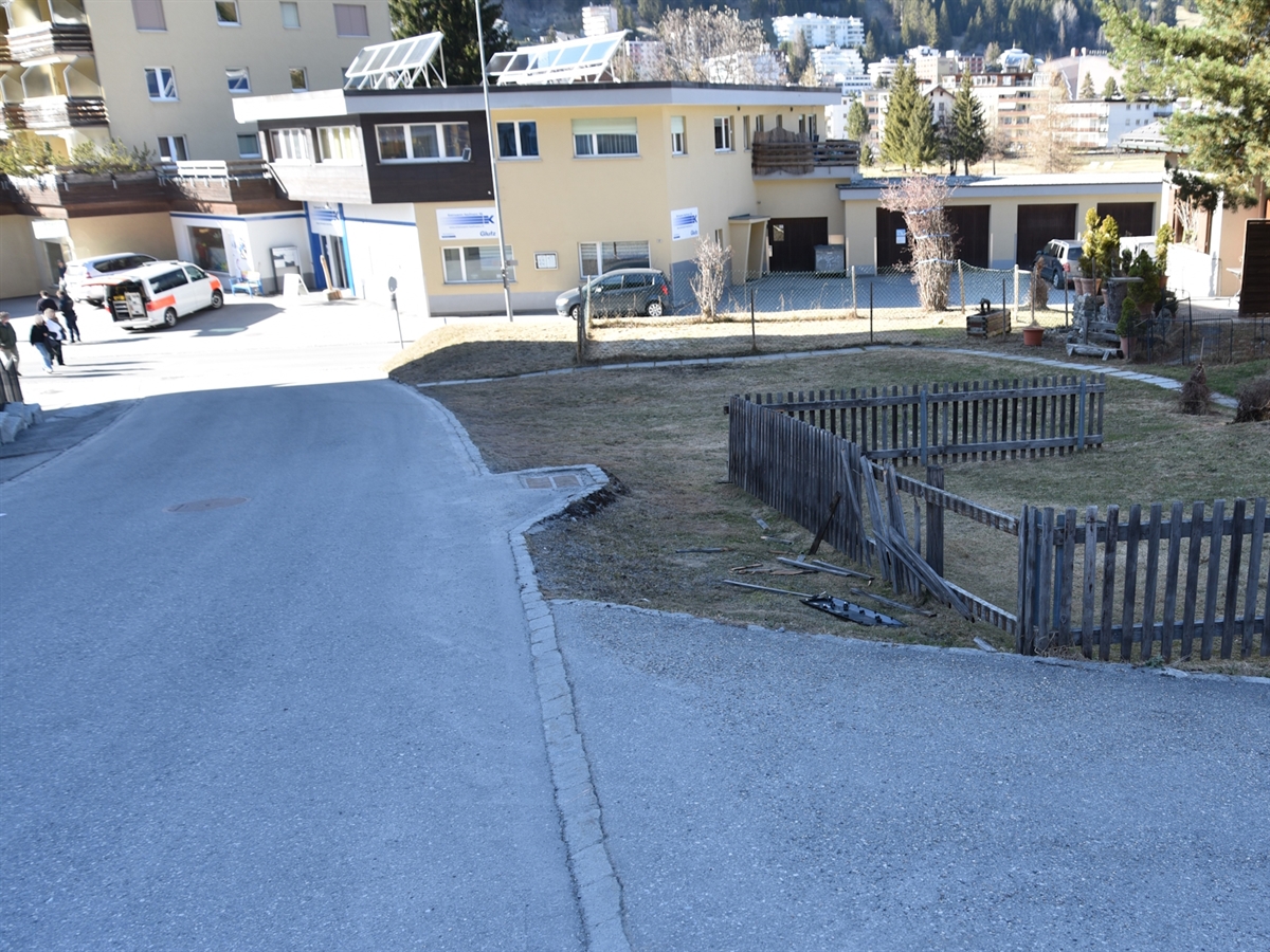 Davos Platz: Lieferwagen ungenügend gesichert