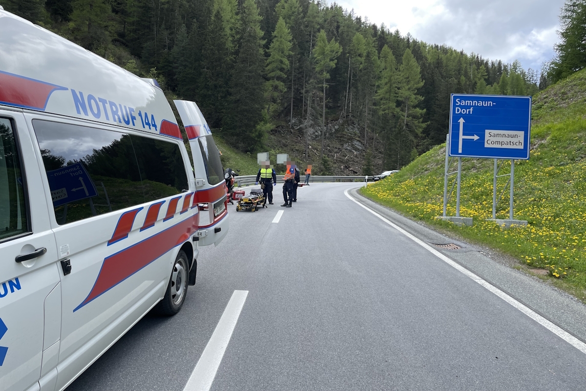 Samnaun: Selbstunfall mit Motorrad fordert eine verletzte Person