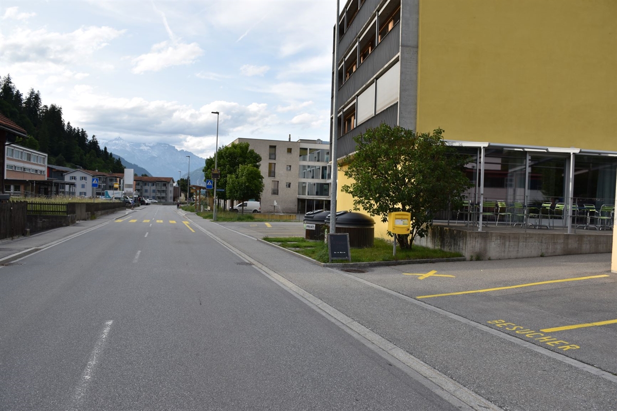 Unfall an der Compognastraße in Thusis: 14-jährige schwerst-verletzt