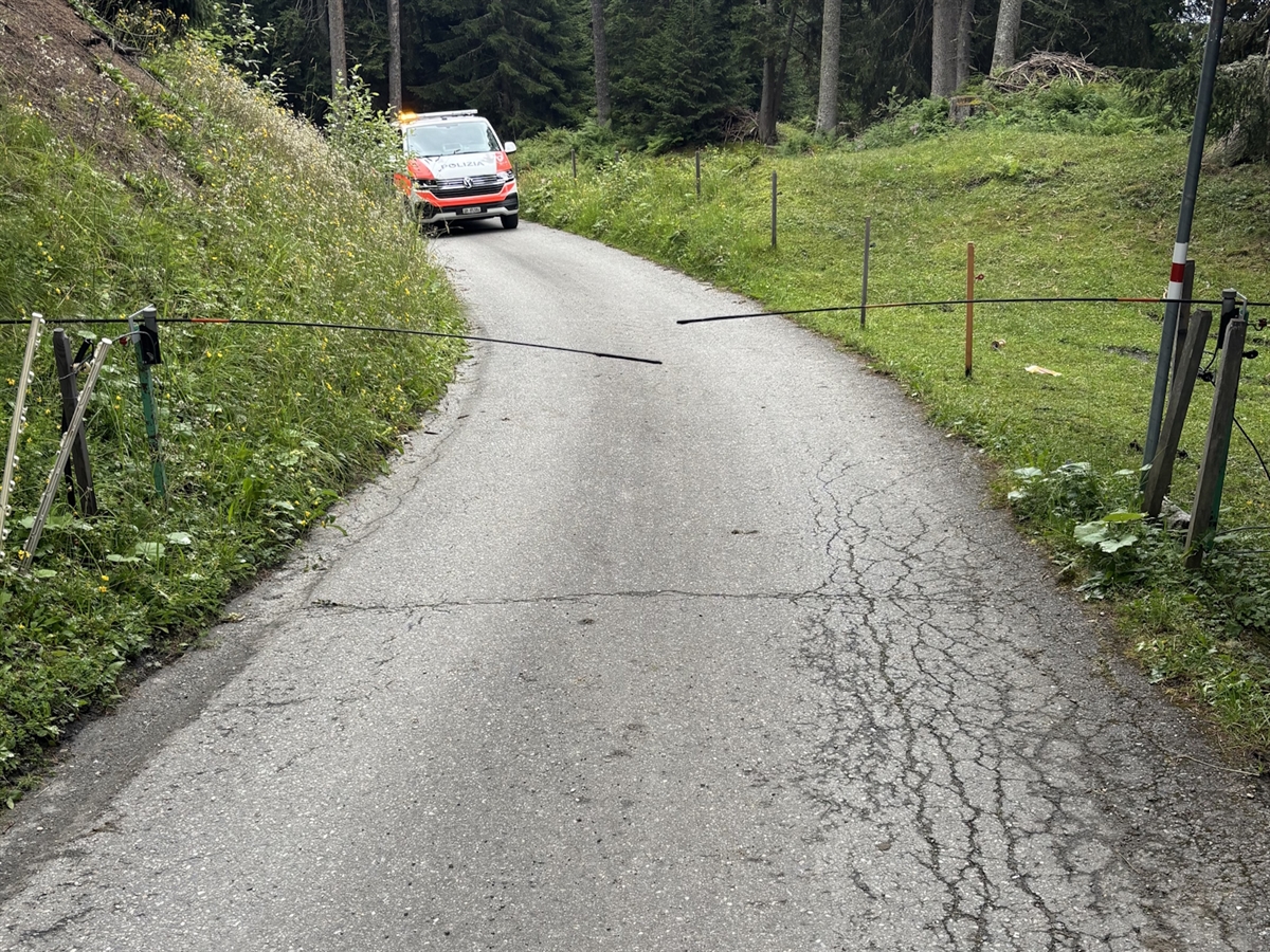Vella: Gleich 2 Selbstunfälle mit Trottinett