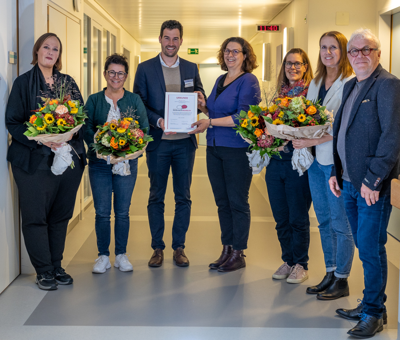 Spital Thusis ausgezeichnet: Erstes selbsthilfefreundliches Spital Graubündens