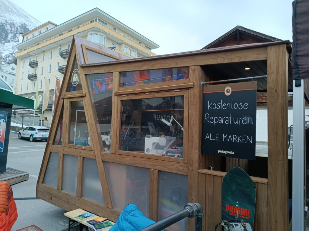 Patagonia bot kostenlose Reparaturen von Alpinbekleidung aller Marken an.