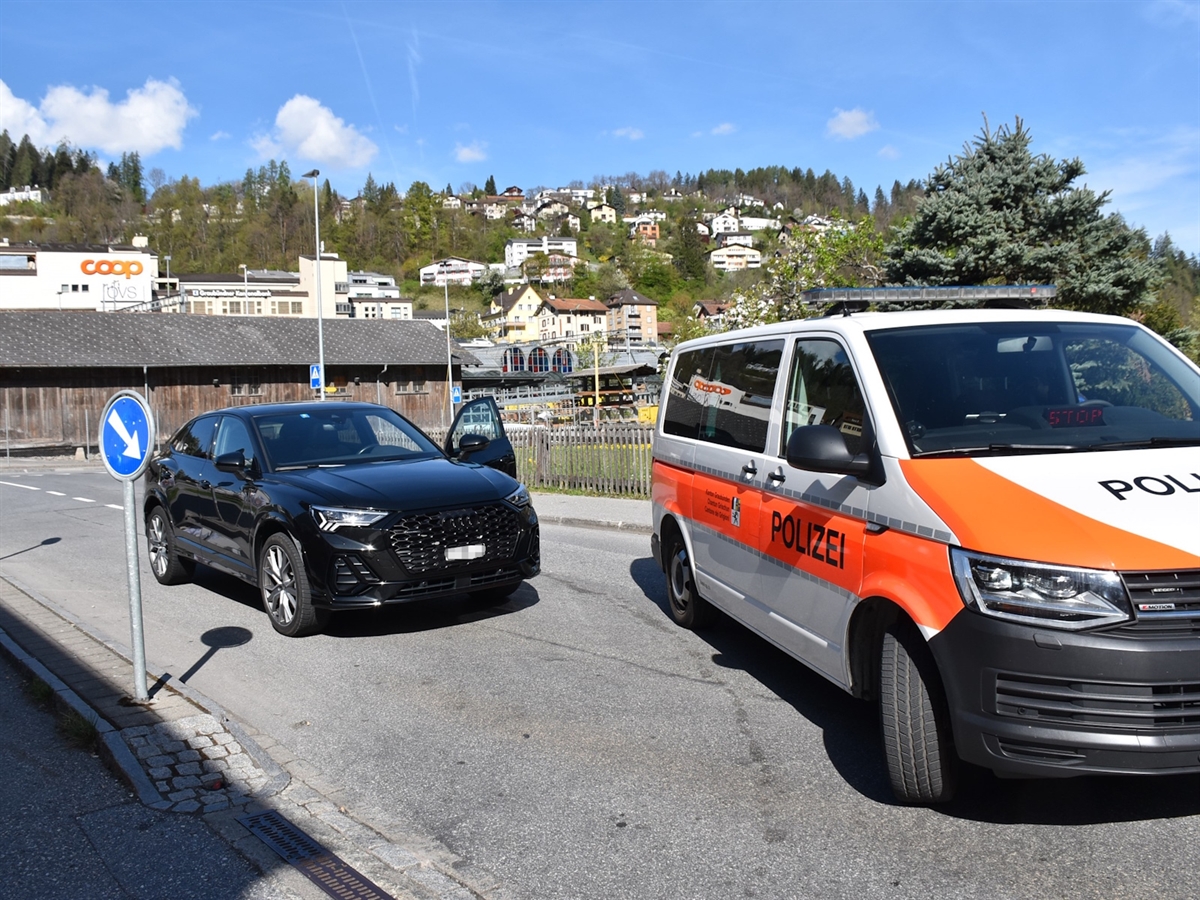 Autodieb aus Celerina in Thusis gestoppt: Minderjähriger Asylbewerber verhaftet