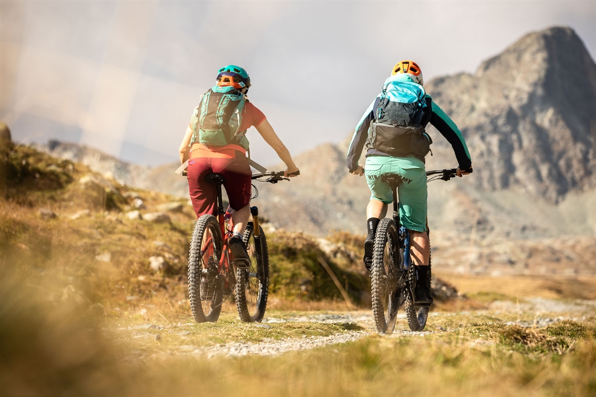 Nationale Bergvelo-Strecke verbindet neu Oberengadin und Val Surses über den Julierpaß