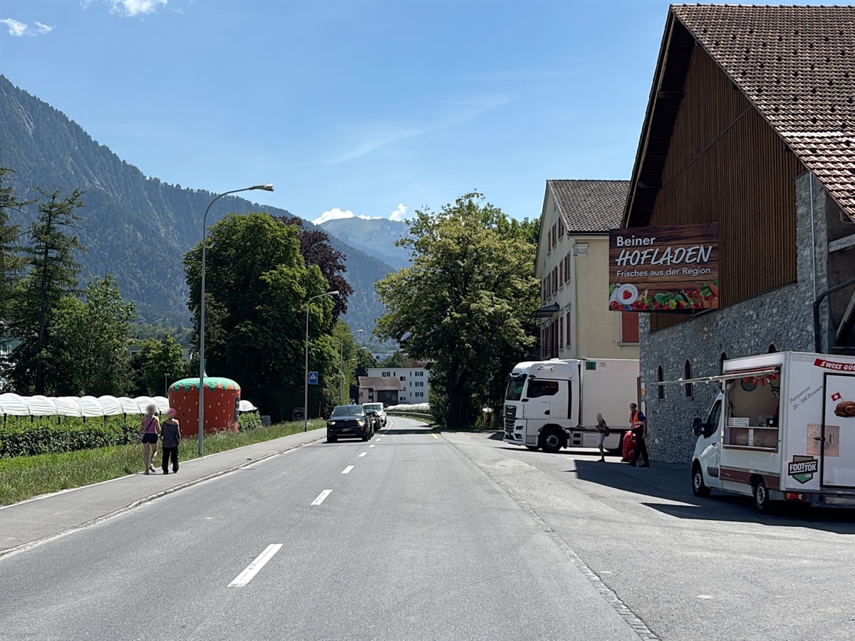 Landquart: Verkehrsdienst-Spezialist angefahren – Zeugenaufruf