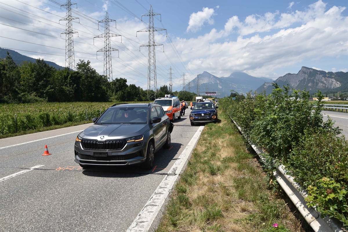 Maienfeld: Kollision auf Autobahn +++ Frau schwer verletzt +++ Zeugenaufruf