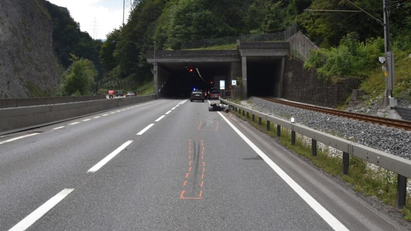 Unfall in Seewis: Motorradfahrer gestürzt