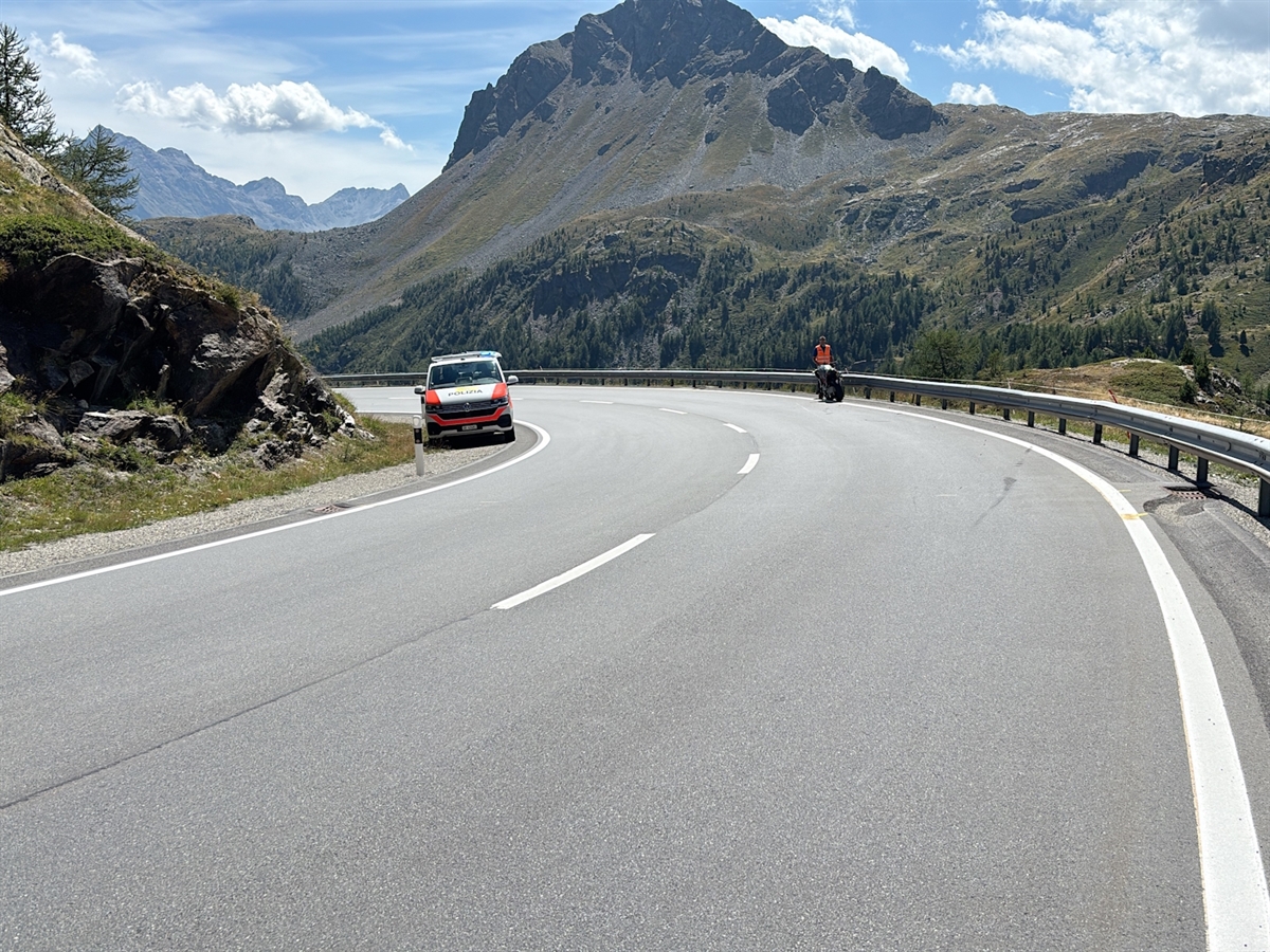 Unfall auf der Berninastraße Poschiavo – La Motta: Sturz mit Motorrad