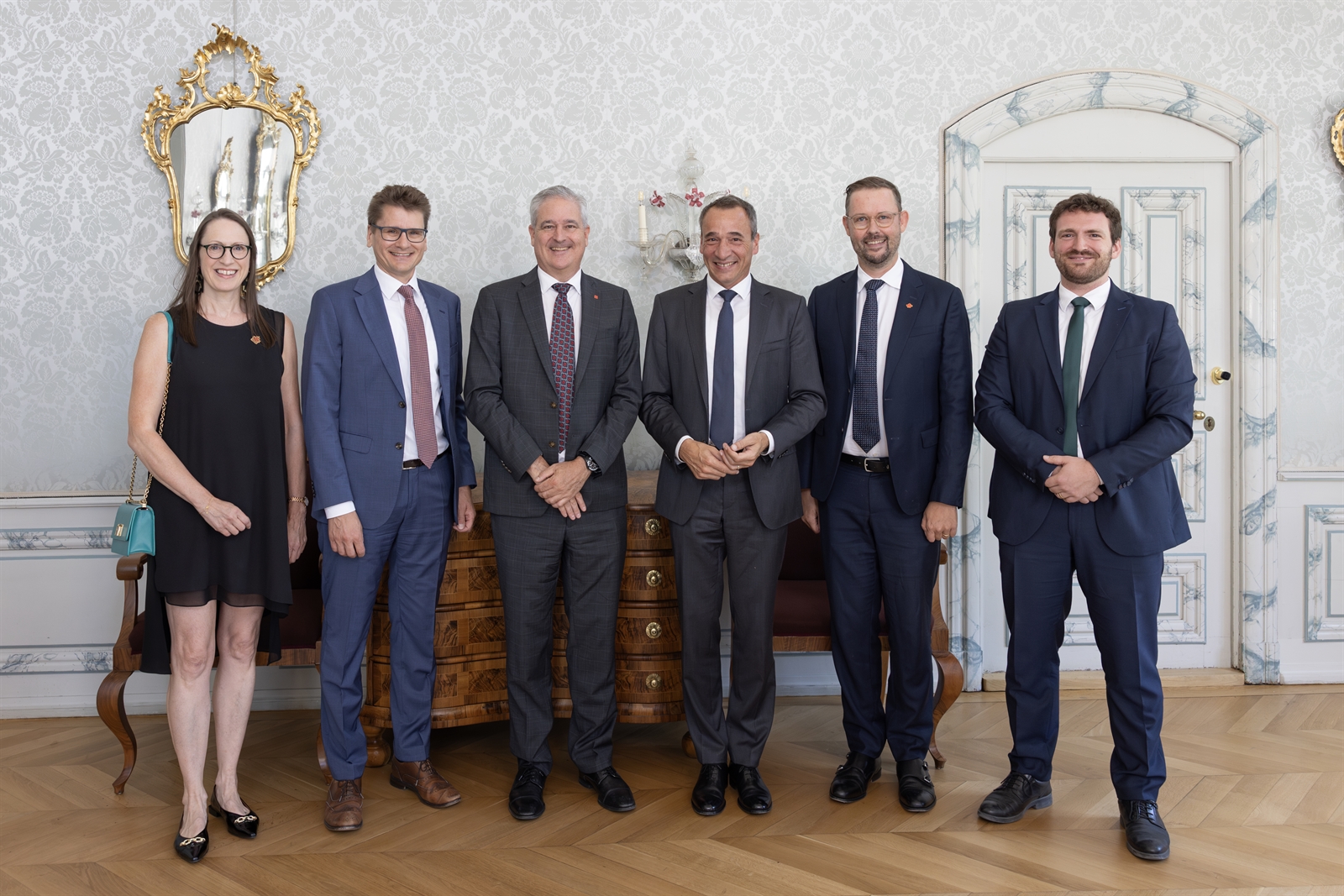 Besuch des Botschafters von Kanada bei der Bündner Regierung