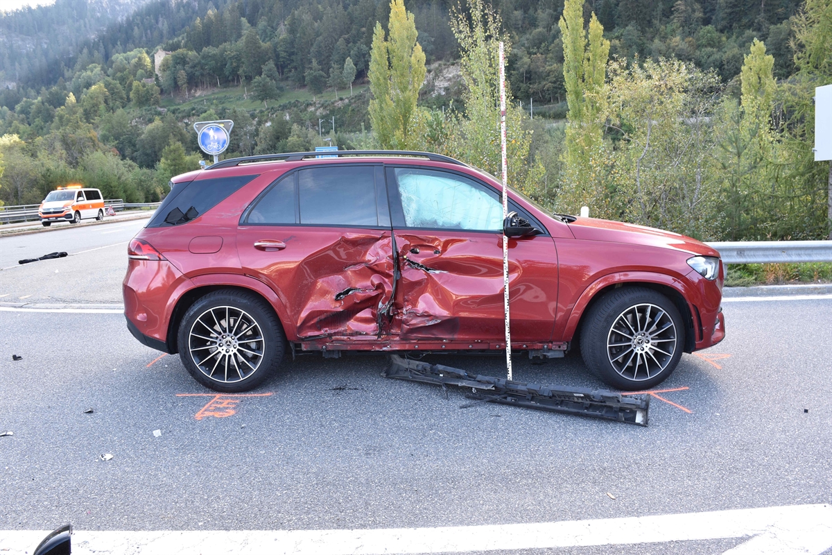Unfall in Sils im Domleschg: Motorradfahrer beim Anschluß Thusis-Süd verletzt