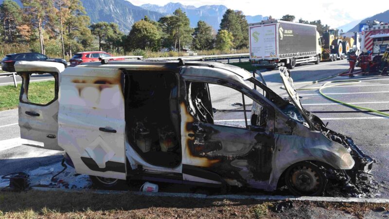 Zizers: Fahrzeug vollständig ausgebrannt