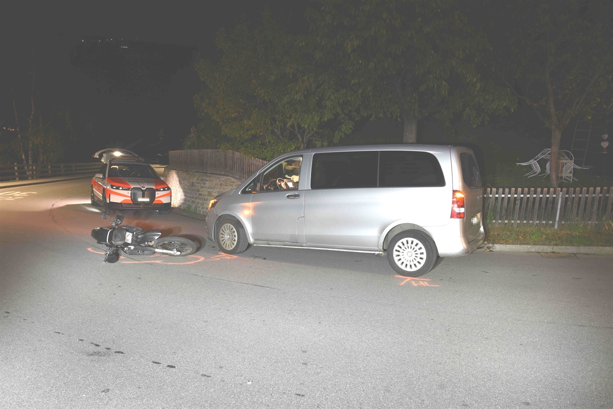 Pratval: Alkoholisierter Lenker verursacht Unfall